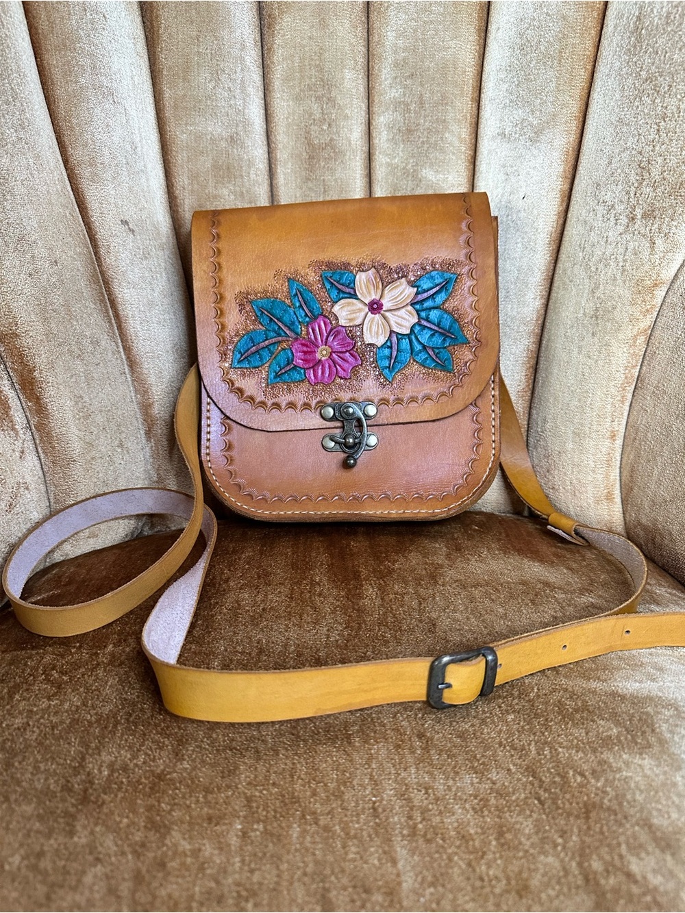 Hand-Tooled Floral Leather Crossbody Bag in Tan Floral Design handcrafted
